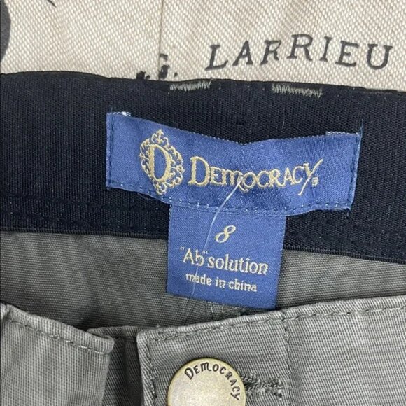 Democracy Women's Absolution High Rise Joggers - Picture 3 of 13